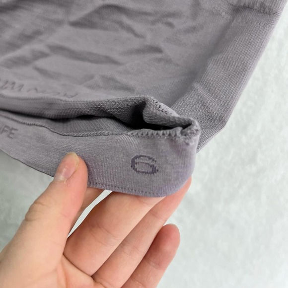 Lululemon Swifly Tech Short-Sleeve Shirt - 6 - Picture 6 of 6